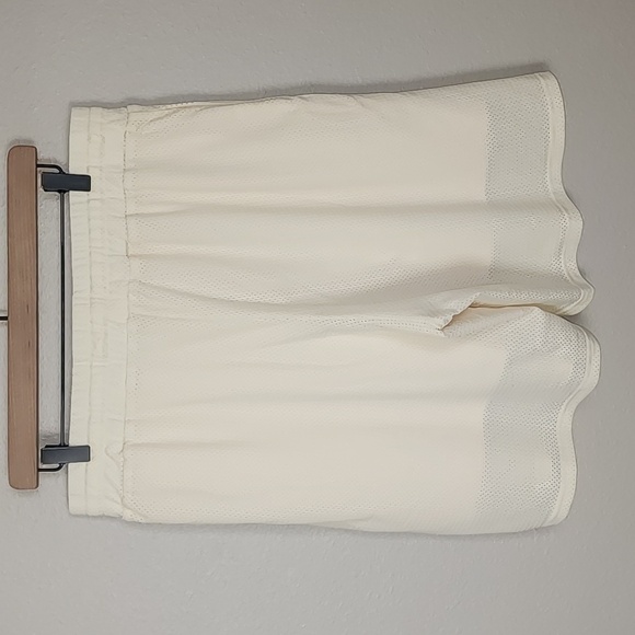 BuffBunny Collection NWT Level Up Basketball Shorts - Picture 5 of 7